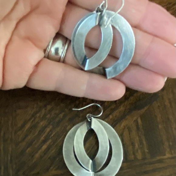 Silpada Earrings - Picture 2 of 2